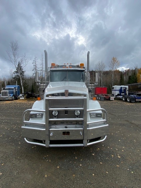 Front View.jpg