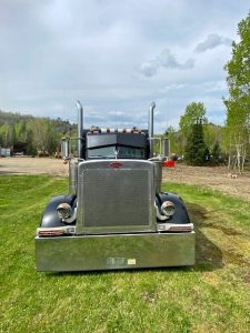 Peterbilt1.jpg